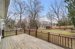 5703 Buddingwood Dr, Greensboro, NC 27409 - Photo 41