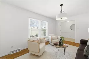 4507 Radnor Dr, Greensboro, NC 27410 - Photo 11