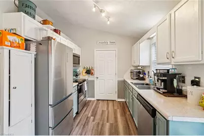 3630 Southpark Drive, High Point, NC 27263 - Photo 7