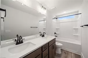 3111 Hayes Vlg Rd, Greensboro, NC 27405 - Photo 35