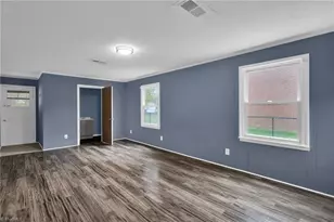 361 Garland Dr, Lexington, NC 27295 - Photo 13