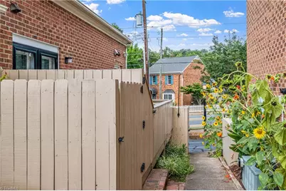 201 W Bank Street, Winston-Salem, NC 27101 - Photo 31