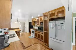 210 Avondale Dr, Lexington, NC 27295 - Photo 7