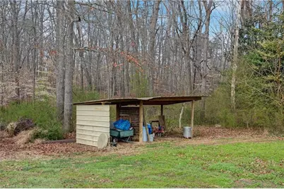 3605 Vance Street Extension, Reidsville, NC 27320 - Photo 23