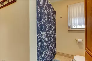 3605 Vance Street Extension, Reidsville, NC 27320 - Photo 17