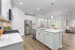 300 Sefton Dr, Jamestown, NC 27282 - Photo 11