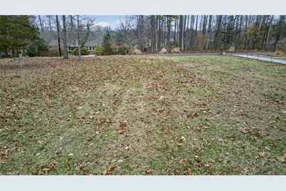 2204 Carlford Road, Pleasant Garden, NC 27313 - Photo 5