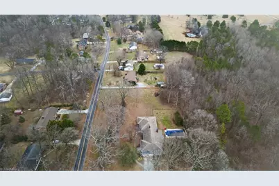 2204 Carlford Road, Pleasant Garden, NC 27313 - Photo 11