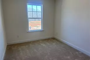 1300 Hammond Dr, Mebane, NC 27302 - Photo 7