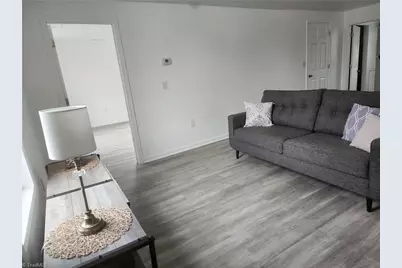 708 1st Rainbow Street, Lexington, NC 27295 - Photo 9