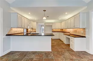 204 W Stonebury Ct, Reidsville, NC 27320 - Photo 23