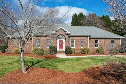 204 W Stonebury Court, Reidsville, NC 27320 - Photo 1