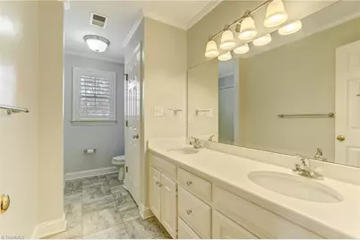 204 W Stonebury Court, Reidsville, NC 27320 - Photo 41