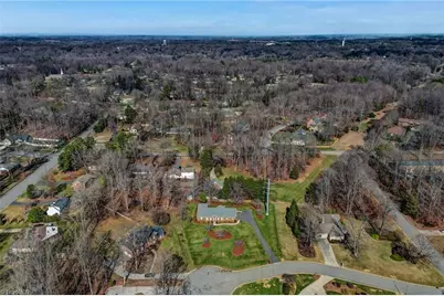 204 W Stonebury Court, Reidsville, NC 27320 - Photo 45