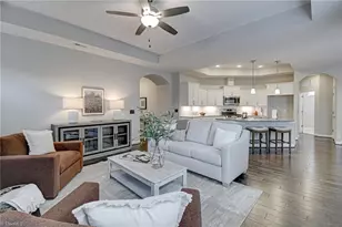 2433 Albemarle Ct, Winston-Salem, NC 27106 - Photo 9