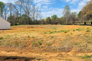 3446 Robindale Dr, Winston-Salem, NC 27107 - Photo 3