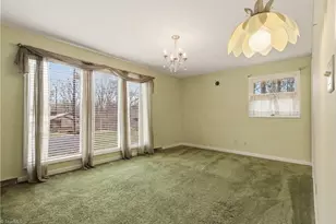 3160 Shaftesbury Ln, Winston-Salem, NC 27105 - Photo 15