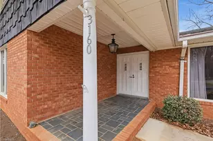 3160 Shaftesbury Ln, Winston-Salem, NC 27105 - Photo 3