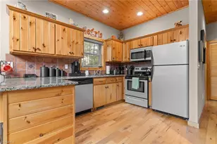 16 Honey Tree Cir, Sparta, NC 28675 - Photo 19