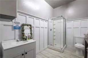 105 W Main St, Elkin, NC 28621 - Photo 17