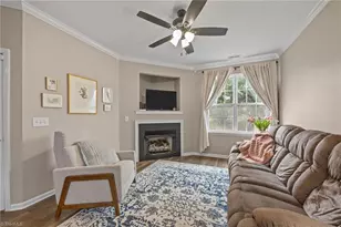 621 Oakfield Tr, Mebane, NC 27302 - Photo 13