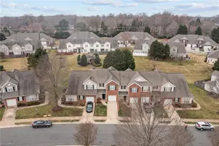 621 Oakfield Tr, Mebane, NC 27302 - Photo 31