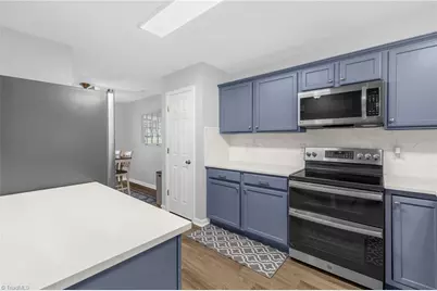 429 Rockbridge Drive, Kernersville, NC 27284 - Photo 11