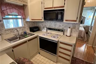 182 Marina Dr, New London, NC 28127 - Photo 11