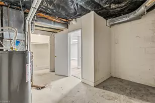 2820 Lansdowne Dr, Winston-Salem, NC 27103 - Photo 15