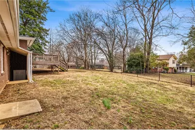 2820 Lansdowne Drive, Winston-Salem, NC 27103 - Photo 35