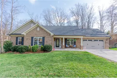 6729 Rollingwood Drive, Clemmons, NC 27012 - Photo 1