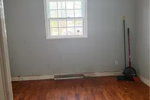 1142 Manning St, Eden, NC 27288 - Photo 13