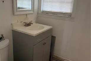 1142 Manning St, Eden, NC 27288 - Photo 11