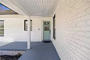 806 Larkwood Dr, Greensboro, NC 27410 - Photo 3