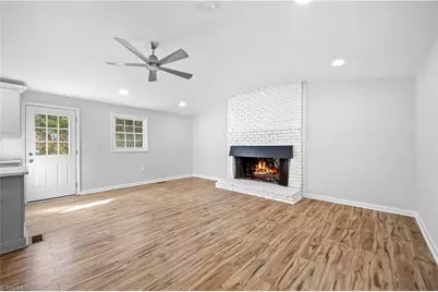 806 Larkwood Drive, Greensboro, NC 27410 - Photo 13