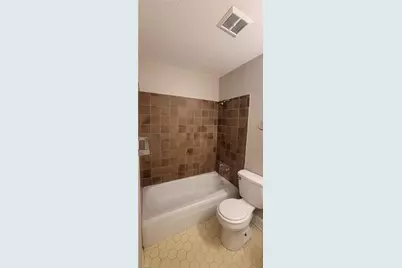 3919 Overland Heights #G, Greensboro, NC 27407 - Photo 17