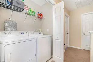 1214 Waterlyn Dr, Greensboro, NC 27405 - Photo 15