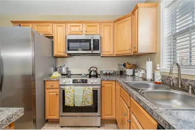 1214 Waterlyn Drive, Greensboro, NC 27405 - Photo 7