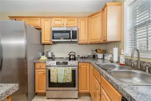 1214 Waterlyn Dr, Greensboro, NC 27405 - Photo 7