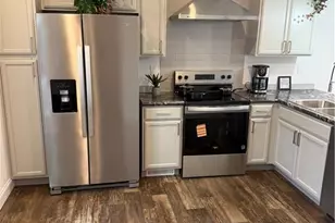 113 Hill St, Jonesville, NC 28642 - Photo 9