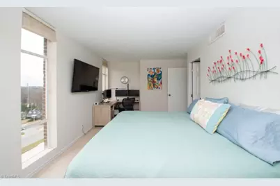 1101 Elm Street #1101, Greensboro, NC 27401 - Photo 17