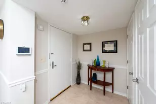 1101 Elm St, Greensboro, NC 27401 - Photo 3