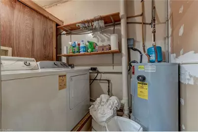 226 Settle Street, Reidsville, NC 27320 - Photo 33