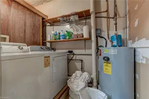 226 Settle St, Reidsville, NC 27320 - Photo 33