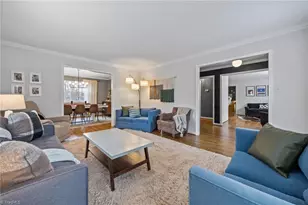 804 Forest Hill Dr, Greensboro, NC 27410 - Photo 7