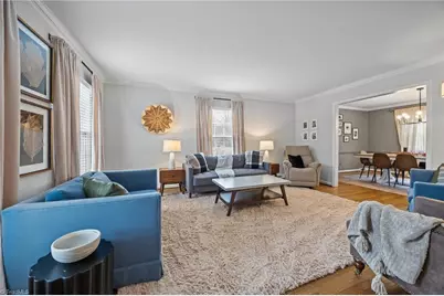 804 Forest Hill Drive, Greensboro, NC 27410 - Photo 5