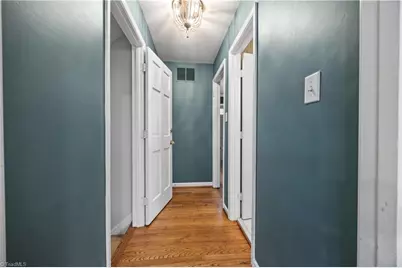 804 Forest Hill Drive, Greensboro, NC 27410 - Photo 15
