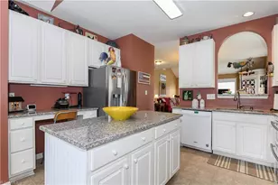 5602 David Christian Pl, Greensboro, NC 27410 - Photo 9