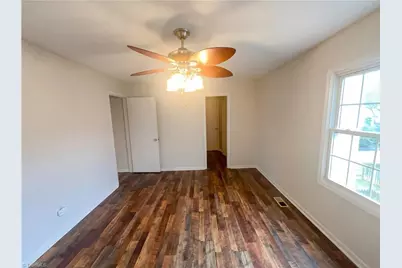 2202 Huntington Road #F1, Burlington, NC 27215 - Photo 5