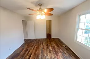 2202 Huntington Rd, Burlington, NC 27215 - Photo 5